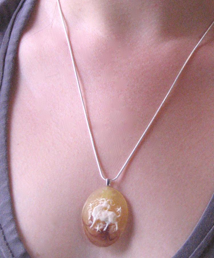 Vintage Burnt Sienna Resin Pendant for Aries